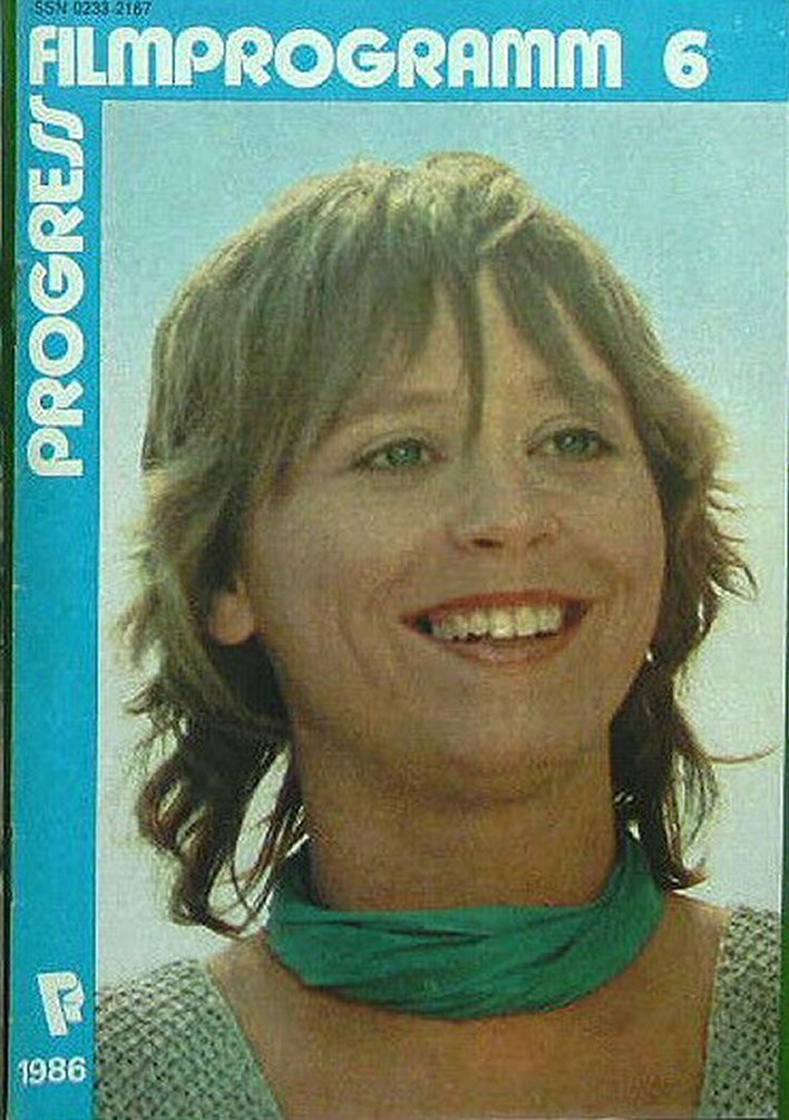 PROGRESS FILM PROGRAMM (1970s-90s) magazine side cover Issue 6  January 1986